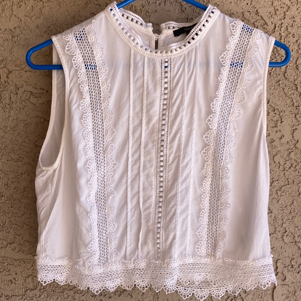 Forever 21 size large eyelet lacy white blouse
